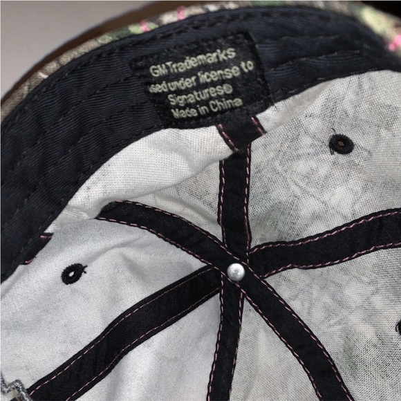 Women’s Chevrolet Camo/Blk Lace/ Blk Rhinestone Hat - Picture 4 of 4